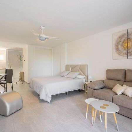 Apartment Near The Beach Marbella Esterno foto