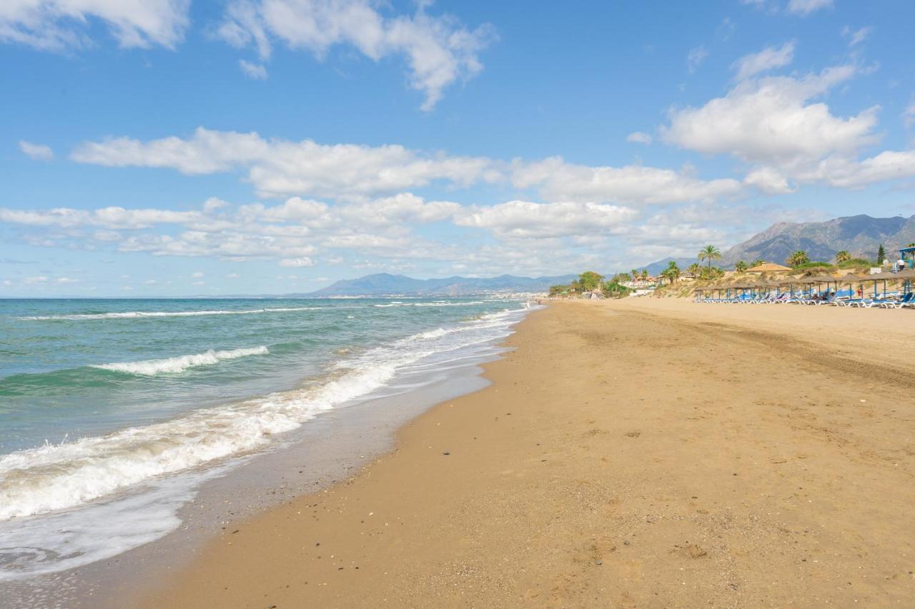 Apartment Near The Beach Marbella Esterno foto